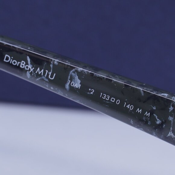 Dior DIORBAY M1U 10A1 Geometric Sunglasses - Black/Grey Gradient - Picture 9 of 11